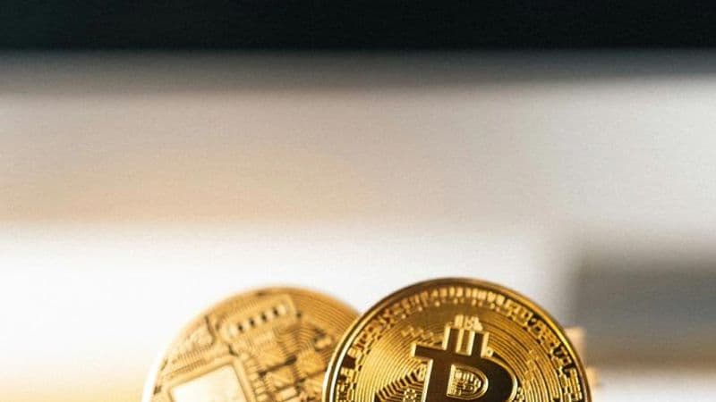 Navigating Bitcoin Exposure: Custody Choices and Regulatory Uncertainty